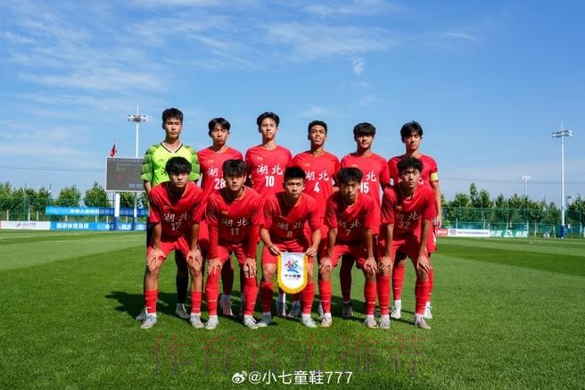 中国U-20国家男子室内五人制足球队走进宜昌市李家湖小学 中国U-20国家男子室内五人制足球队走进宜昌市李家湖小学